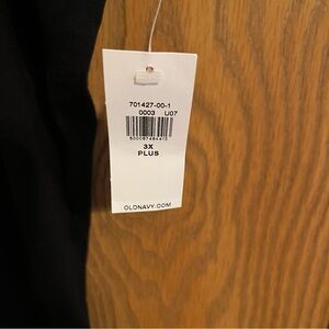 Old Navy Classic Black Top